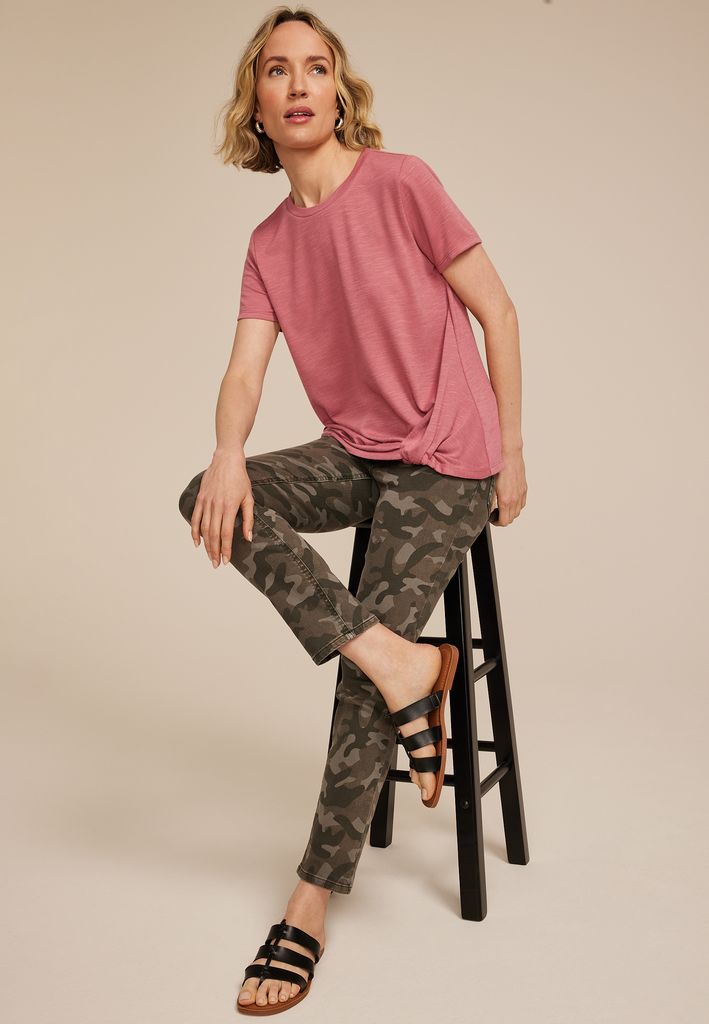 24/7 Austin Knot Hem Tee - Image 3