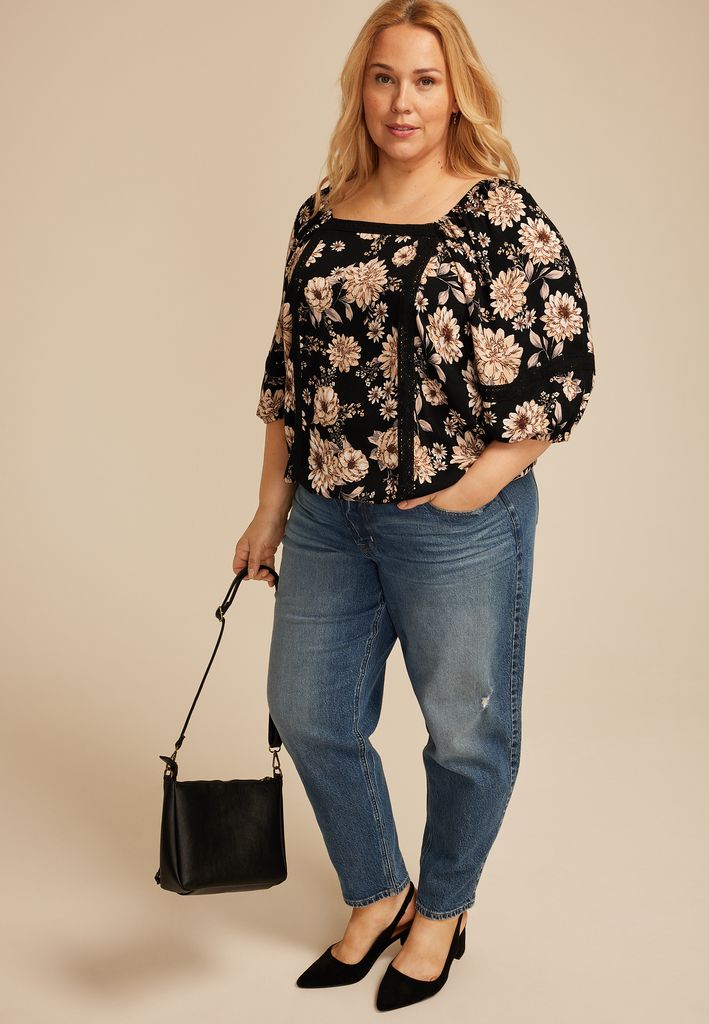 Plus Size Floral Crochet Trim Blouse - Image 3