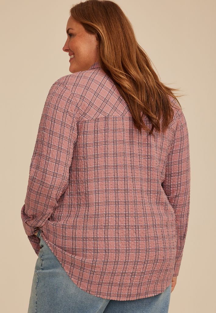 Plus Size Pucker Plaid Button Down Shirt - Image 2