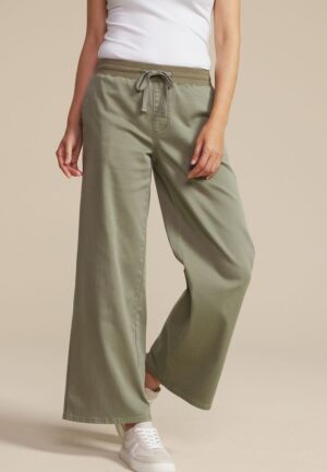 High Rise Pull On Wide Leg Pant