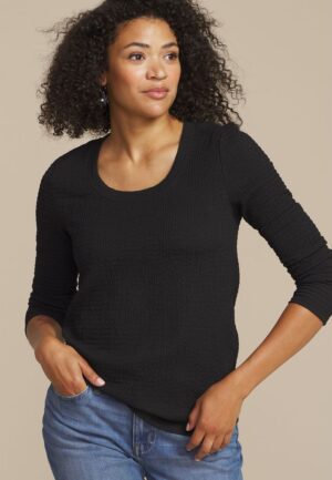 24/7 Textured Scoop Neck Long Sleeve Tee